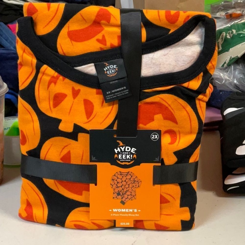 Hyde & Eek! Women’s 3X Pumpkin Halloween Pajama Set - New